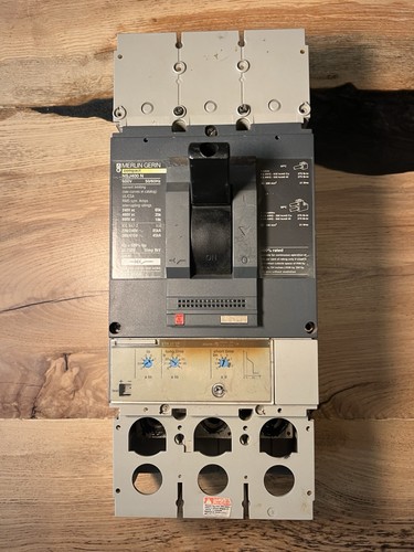 Merlin gerin pole - gerin,